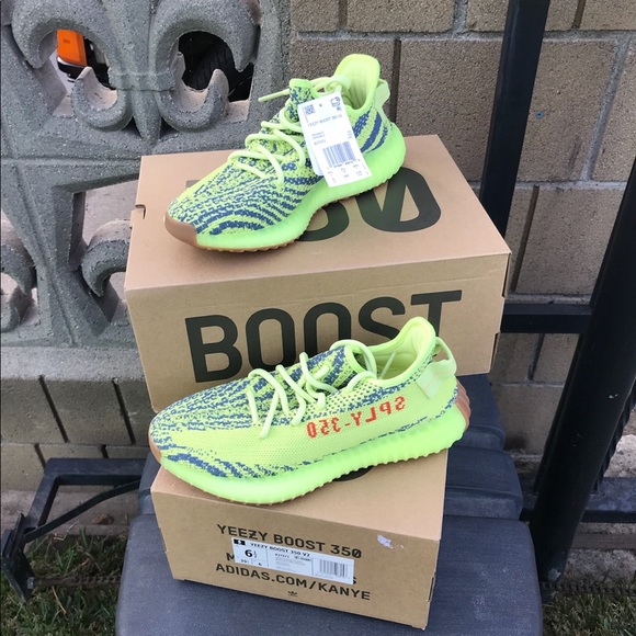 yeezy frozen yellow size 6
